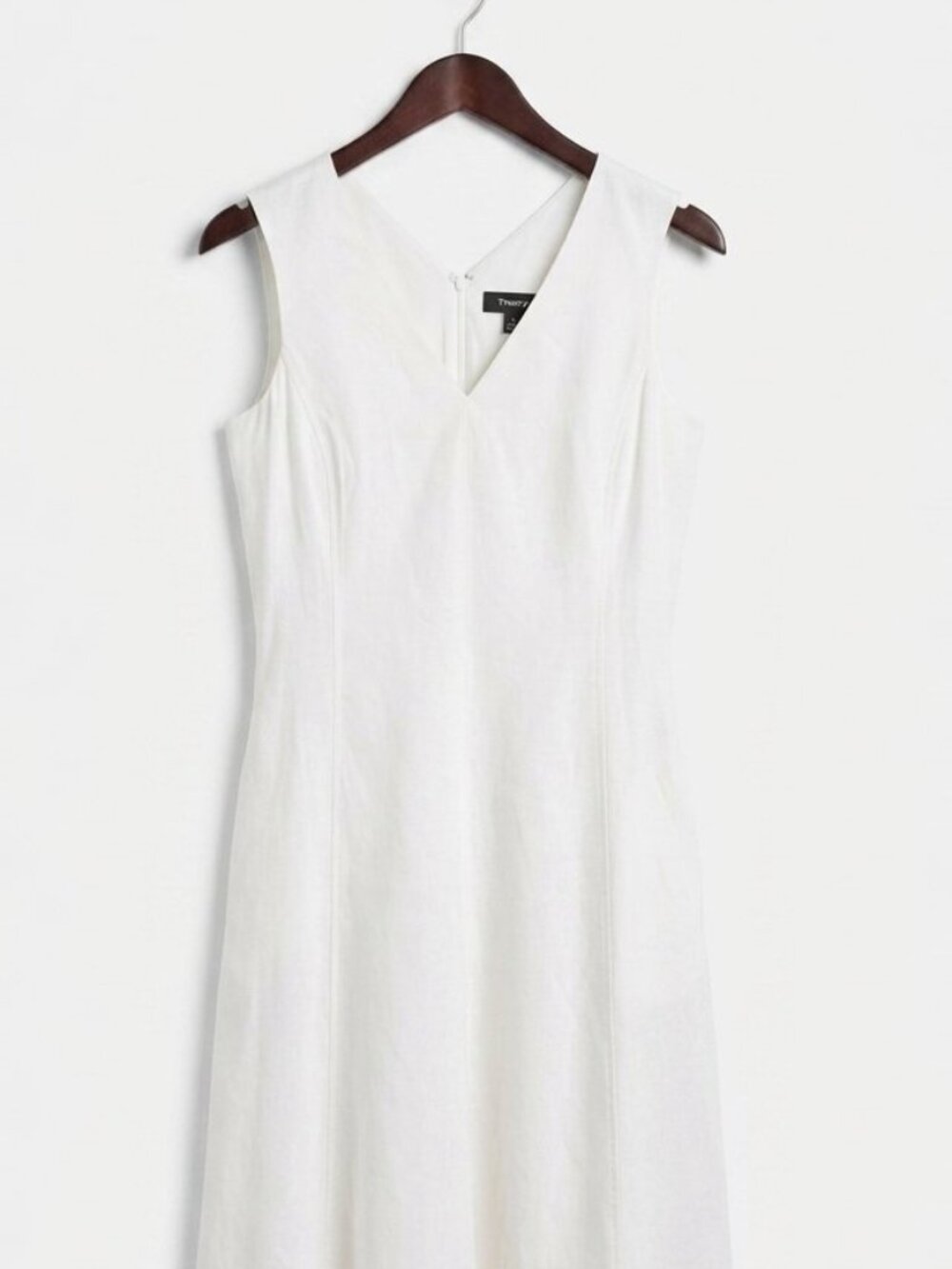 Theory Seamed V-Neck Dress in Good Linen - White Midi